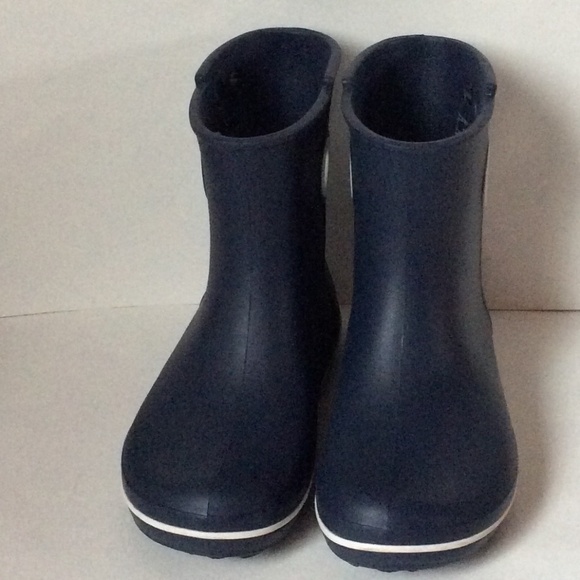Crocs Jaunt Shorty Rain Boots - Picture 4 of 6